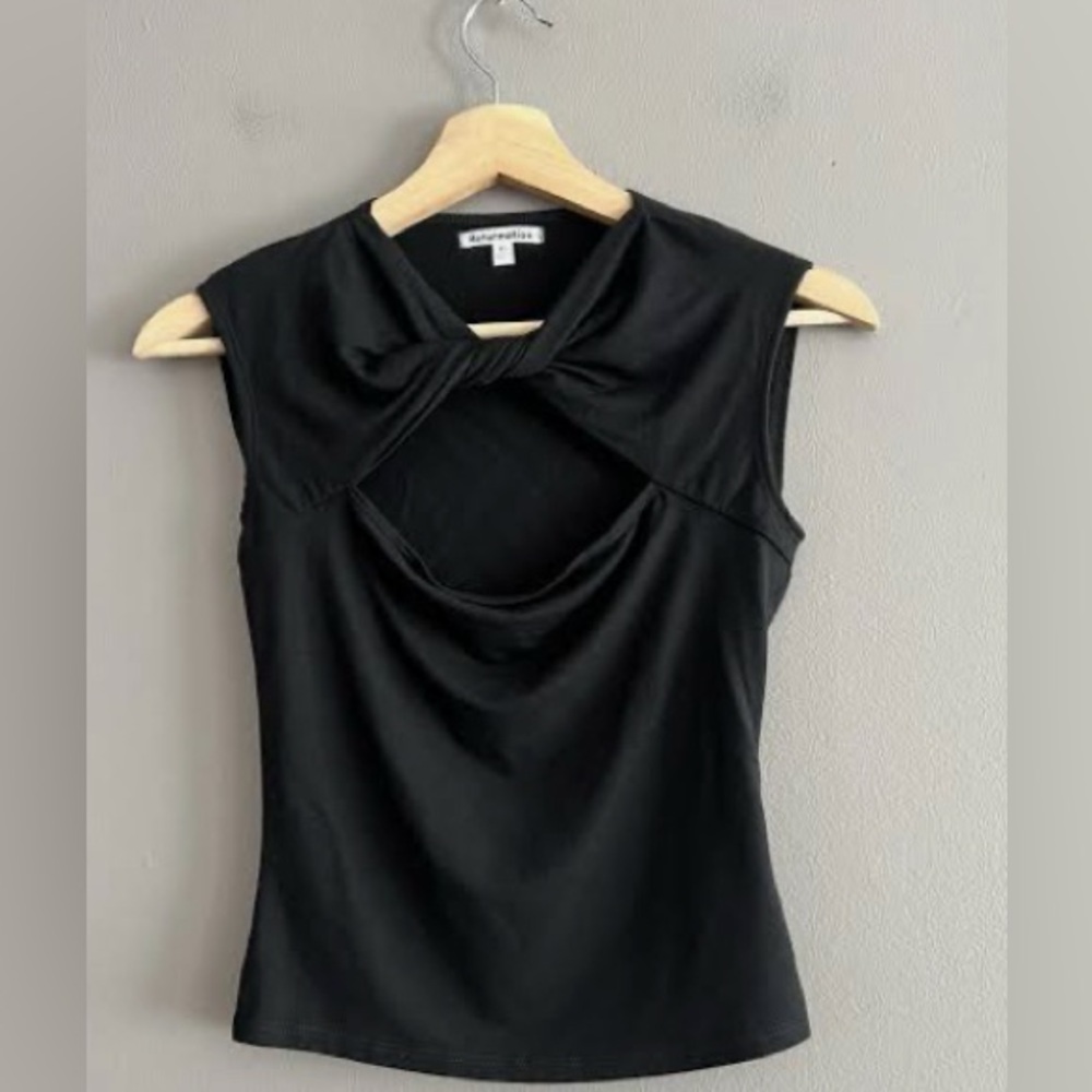 Reformation Brando Knit Top NWT Size L Twist Front Keyhole Cowl Neck Fitted Tank